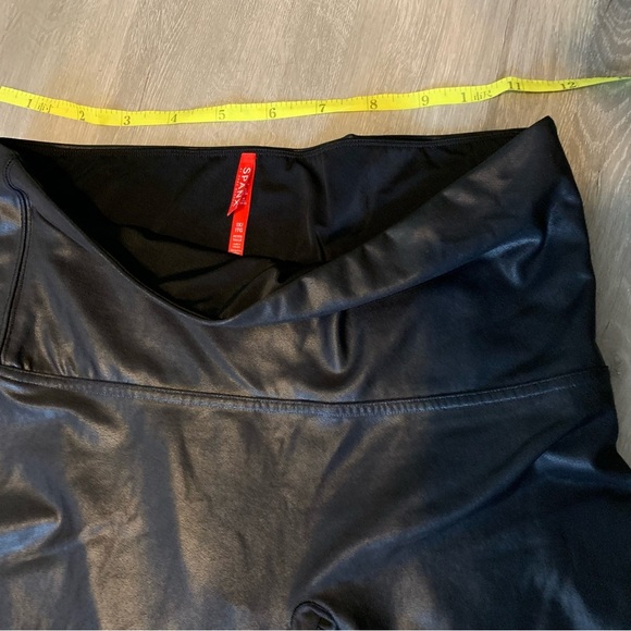 Black Women's Spanx High-Waisted Pants - Picture 2 of 6